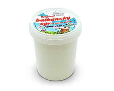 Balkánský sýr ve slaném nálevu